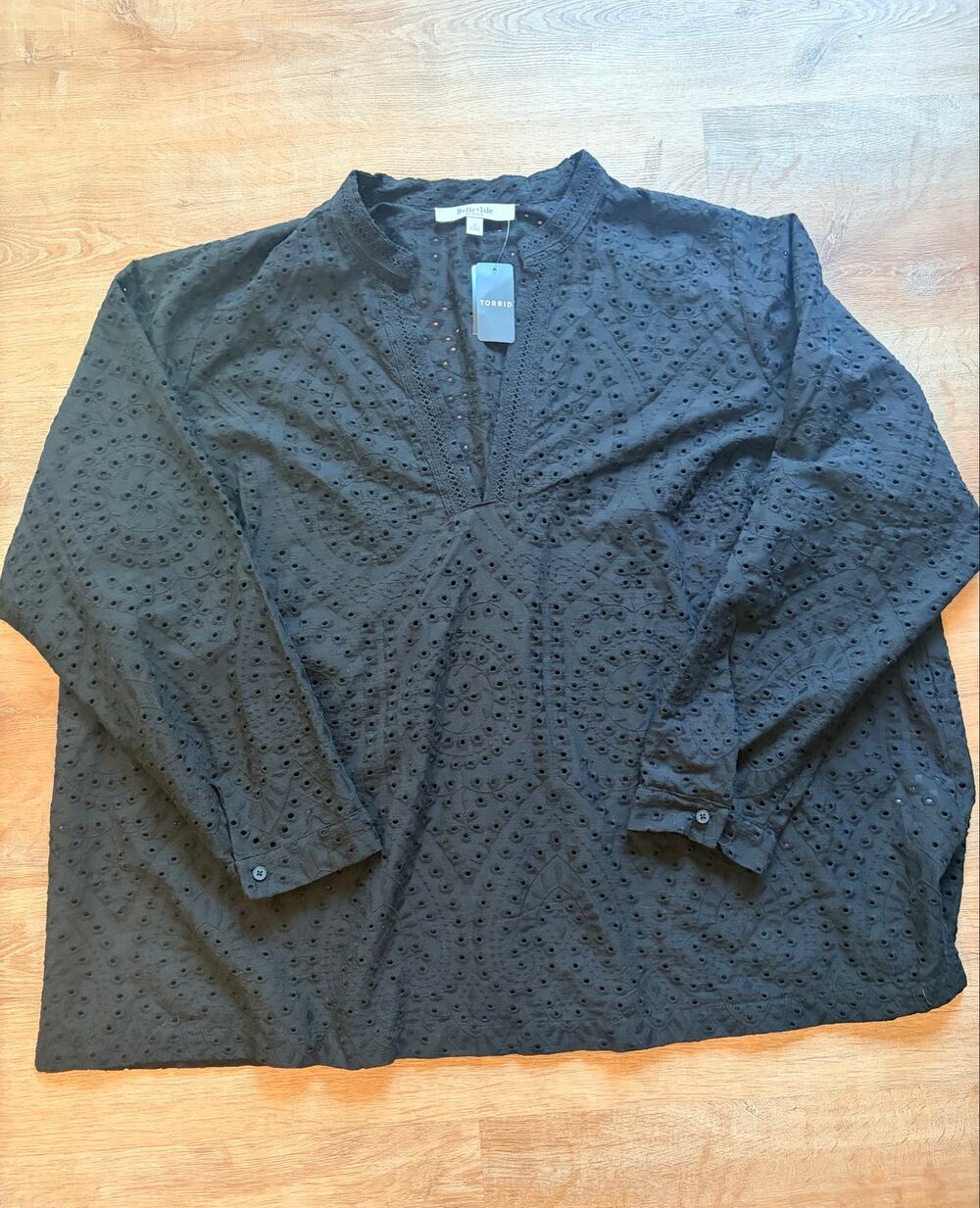 Torrid Size 3X Black Eyelet Long Sleeve Henley Top Blouse Shirt
